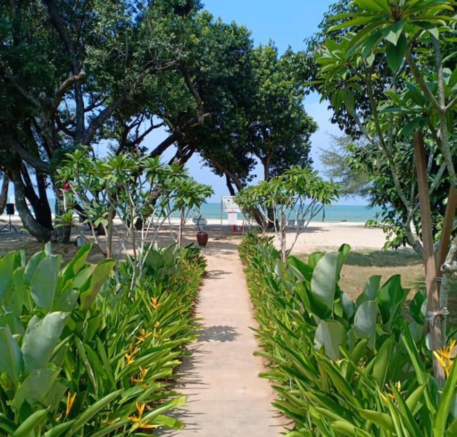 Swiss-Garden Beach Resort, Куантан Экстерьер фото