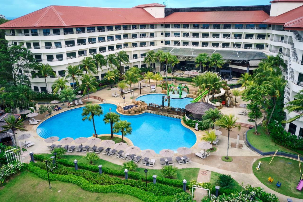 Swiss-Garden Beach Resort, Куантан Экстерьер фото